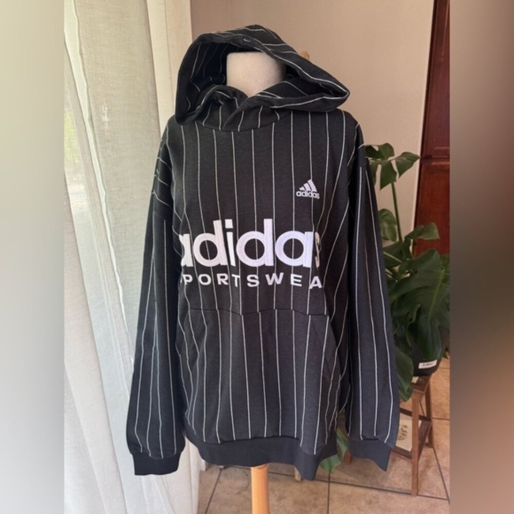 NWT‎ Adidas Black and White pin Striped Hoodie